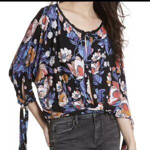 Free People Keepin On Tee Blouse Knit Floral Top Small